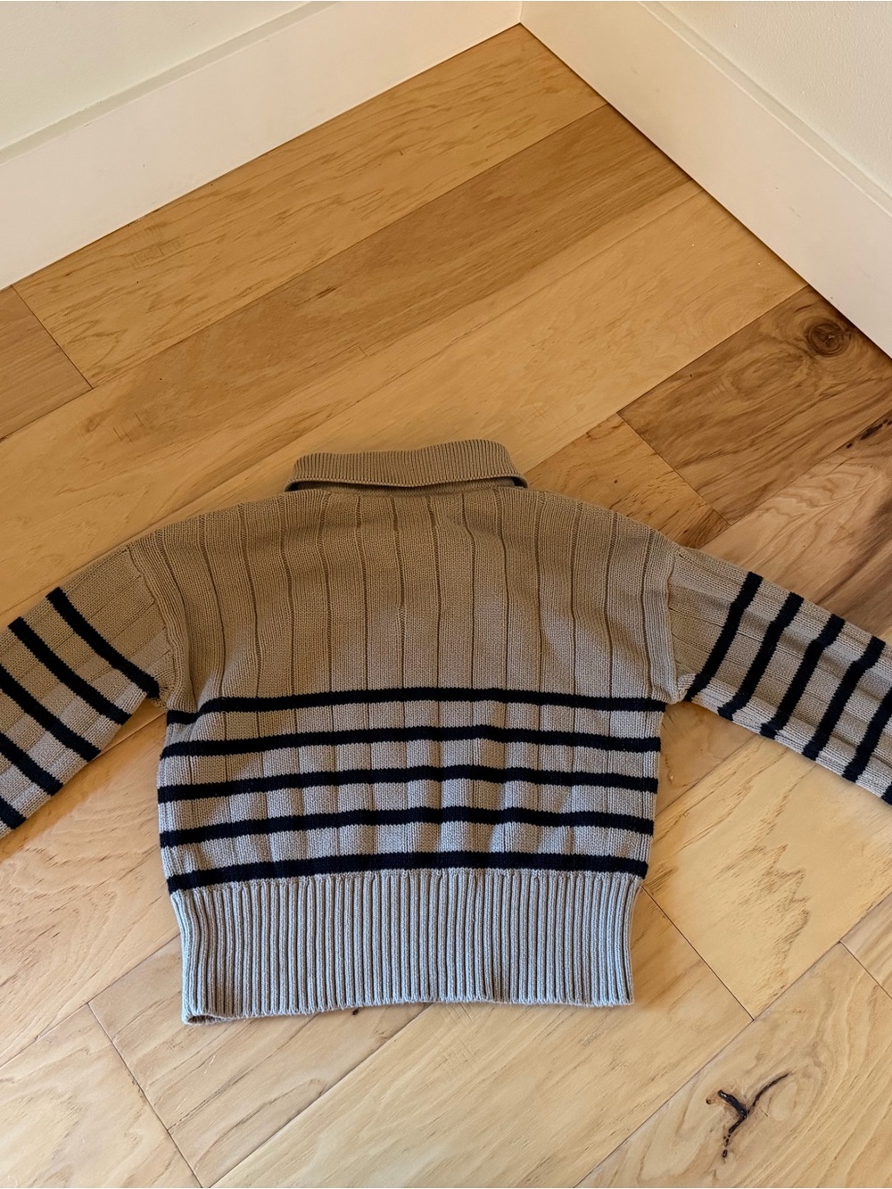 Pistola tan and Black Striped V-Neck Collared Sweater- excellent used condition - Picture 5 of 7